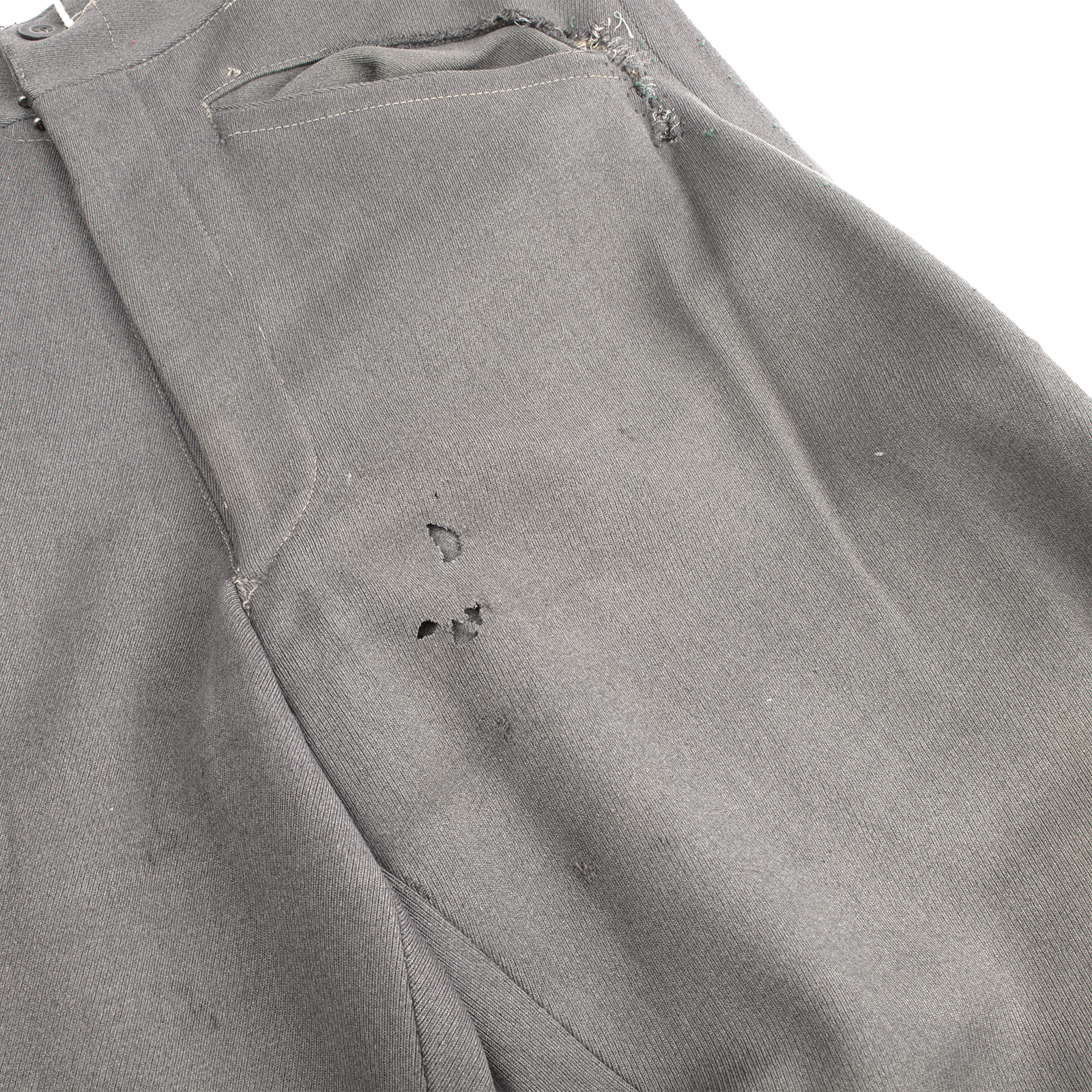 FIN-POSTWAR-BREECHES-001-004 Small holes